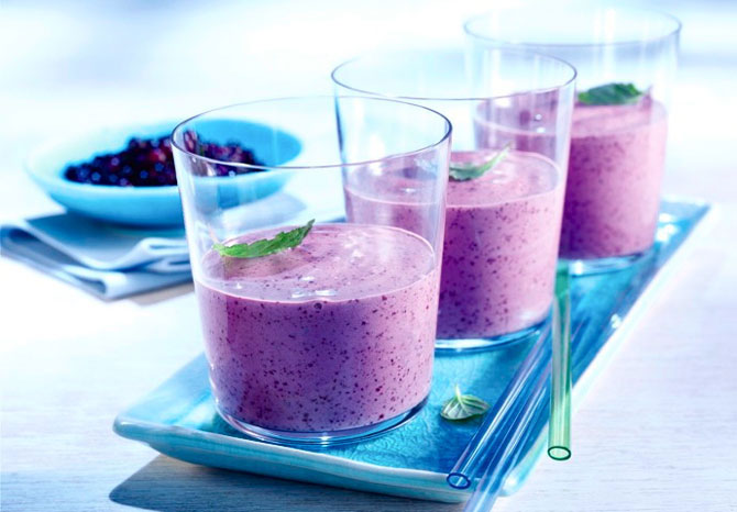 Πώς να κάνετε Smoothies βατόμουρου