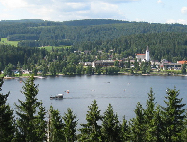 Όμορφες τοποθεσίες στη Γερμανία: λίμνη Titisee